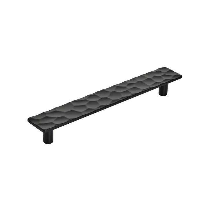 Amerock - Kamari Pulls - 03b706ef-a46b-4e82-8b91-97e648ea928c-1000x1000.webp