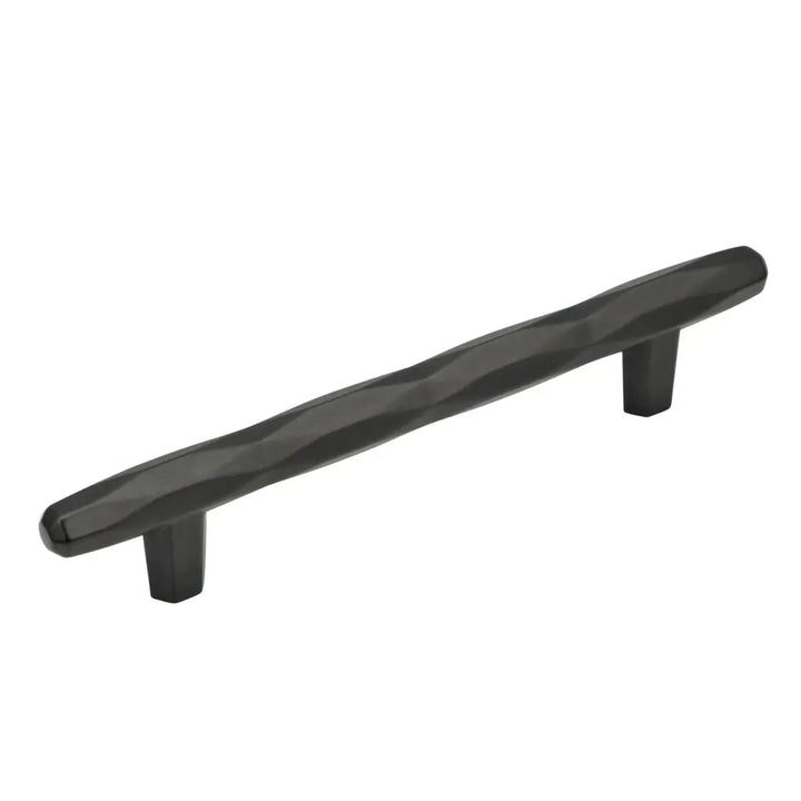 Amerock - St. Vincent Pulls - 1e03380f-24f5-42d1-9fbf-97fc87480a14-1000x1000.webp