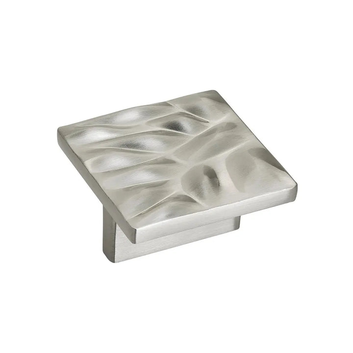 Amerock - Calathea Pulls - 2a330faf-b1a5-4e07-bb0a-0bec58fd52e5-1000x1000.webp