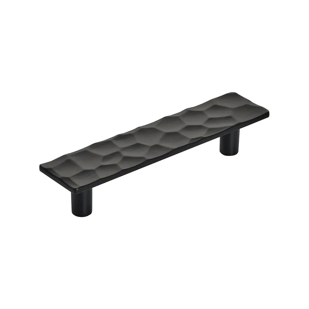 Amerock - Kamari Pulls - 37a44134-4a00-42e3-8446-7e41831c2631-1000x1000.webp