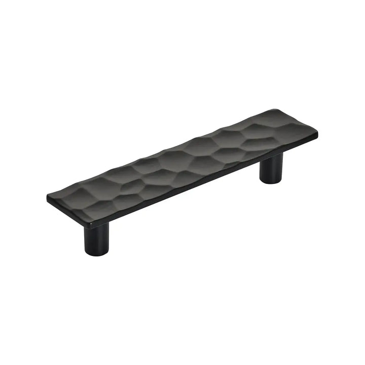 Amerock - Kamari Pulls - 37a44134-4a00-42e3-8446-7e41831c2631-1000x1000.webp