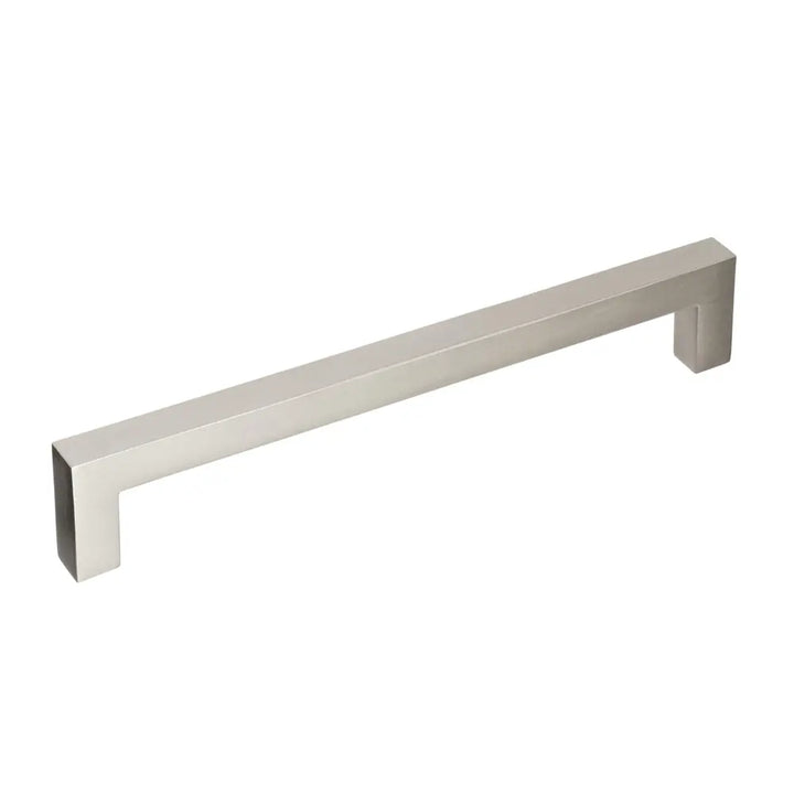 Amerock - Monument Pulls - 4b5baf3c-3d5a-41d0-afcd-0607a4e3107c-1000x1000.webp