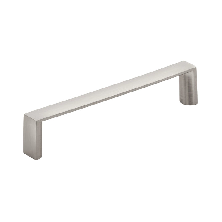 Amerock - Metro Pulls - 50e32b47-2ecb-42f8-9312-5f255591029f-1000x1000.webp