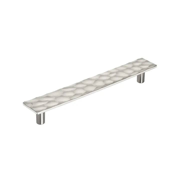 Amerock - Kamari Pulls - 8d25ebbd-e924-4279-a46a-09394cefc7e5-1000x1000.webp