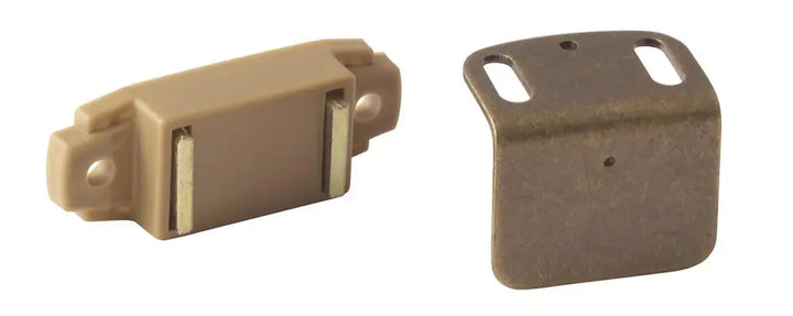 Amerock - Magnetic Catches - 954b947f-e41c-4c47-a608-05be3ec20f4d-1000x1000.webp