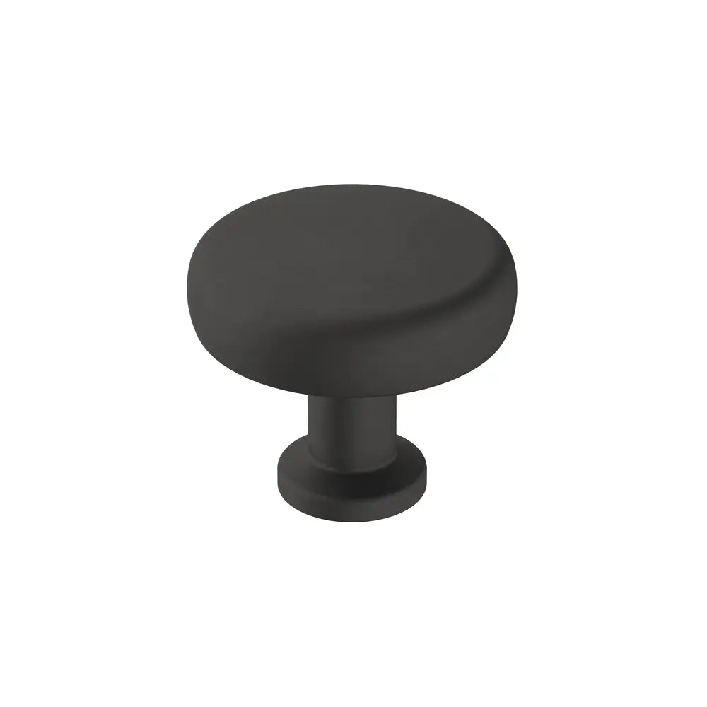 Amerock - Factor Knobs - 9762b5ff-f1cf-4c0e-bce1-10ece7f9d0ab-1000x1000.webp