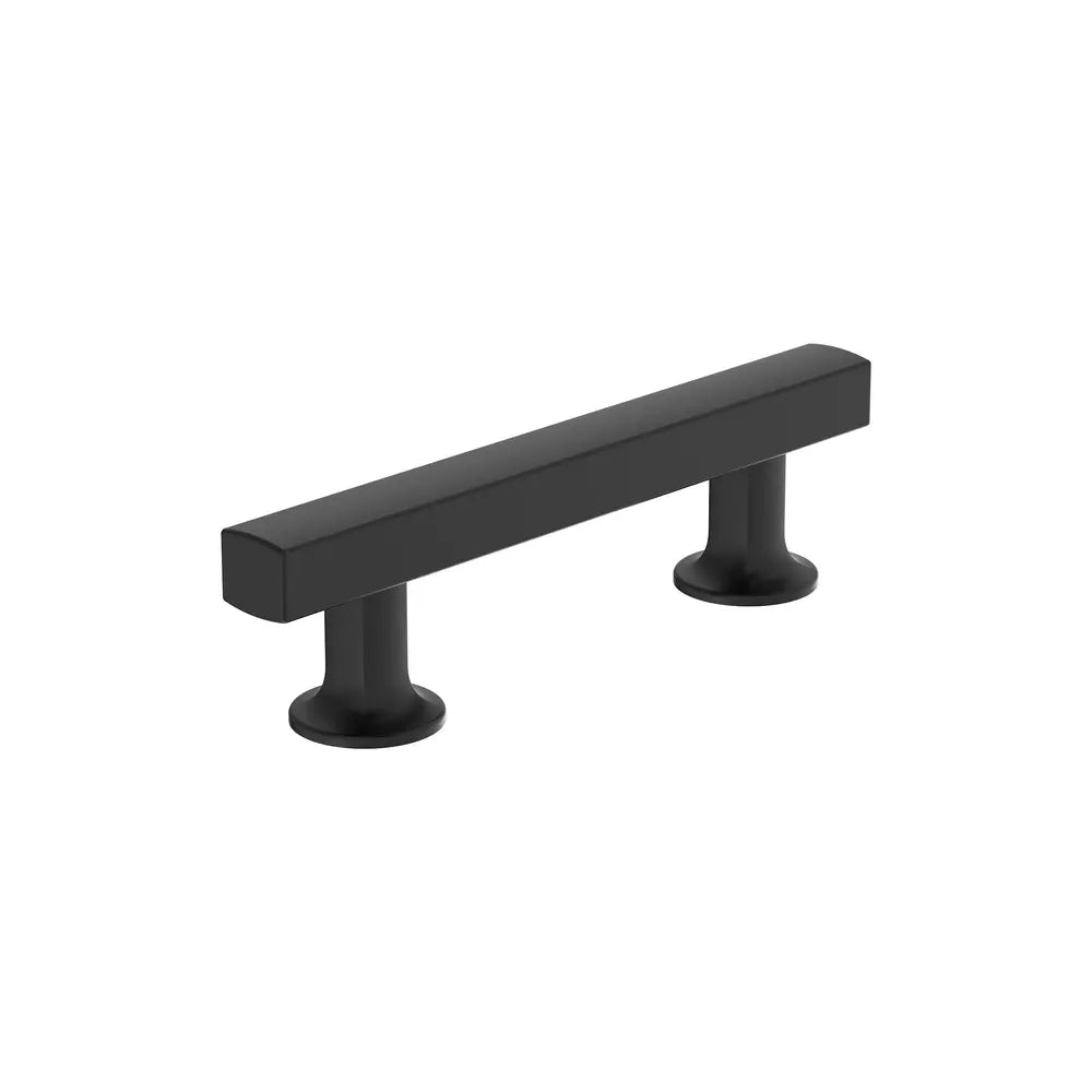 Amerock - Everett Pulls - 97c87fc2-f054-4583-baf0-c1900e09d5f4-1000x1000.webp