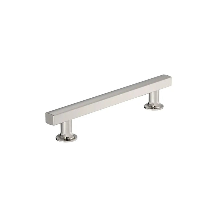 Amerock - Everett Pulls - c04e6ae0-110f-4784-aa19-2cbd6eb8a526-1000x1000.webp