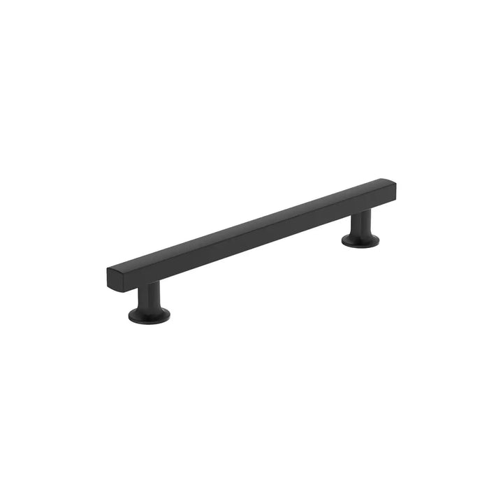 Amerock - Everett Pulls - ce99cade-d691-4fc0-9d6a-6d4fa8fd318c-1000x1000.webp