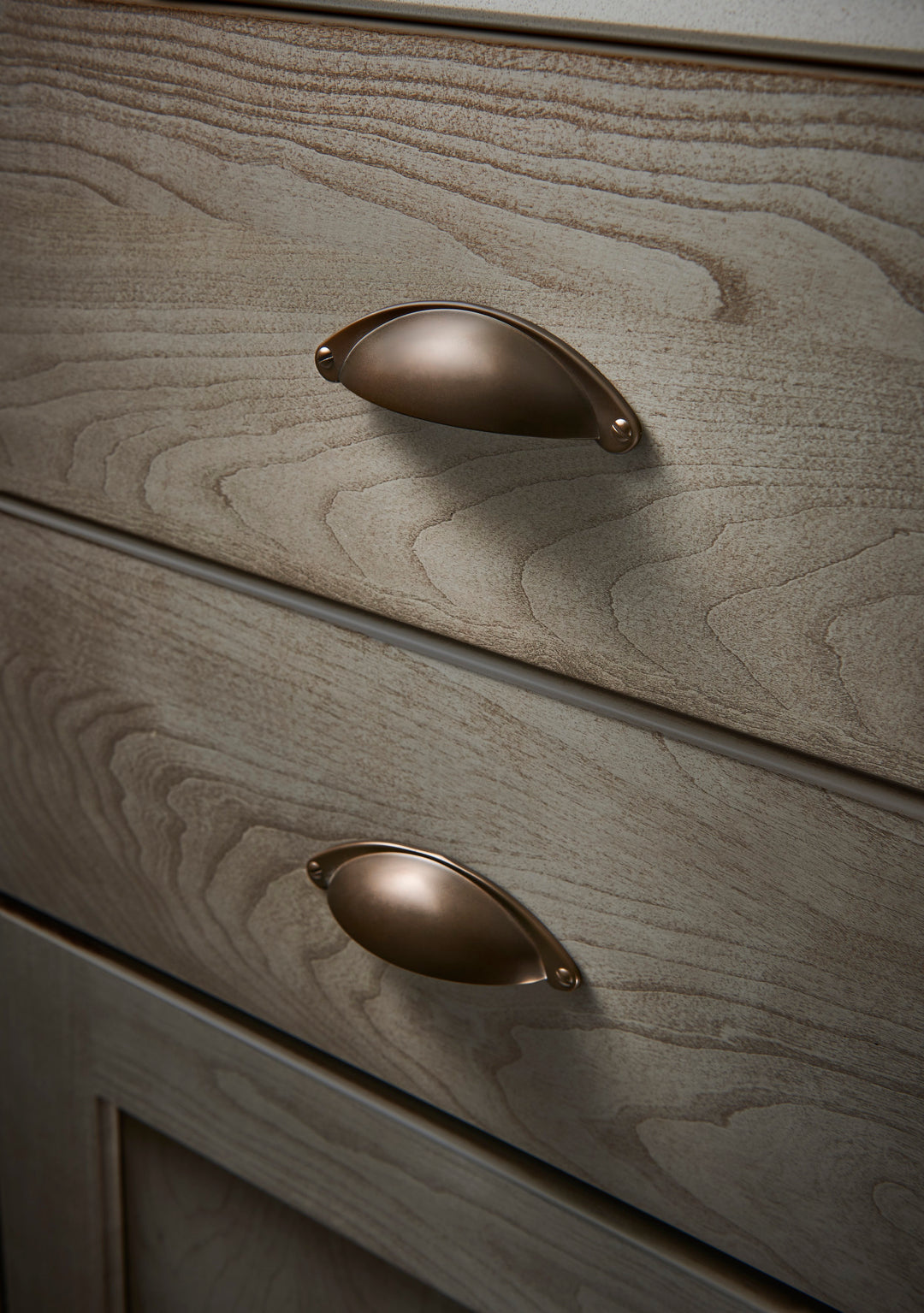Top Knobs Arendal Cup Pull, room setting