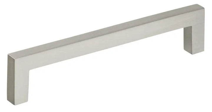 Amerock - Monument Pulls - d80d2d0e-55ce-4046-87e0-7d4526ce5495-1000x1000.webp