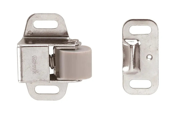 Amerock - Roller Catches - dabb8c33-a94c-4f13-a40c-812ec843df41-1000x1000.webp