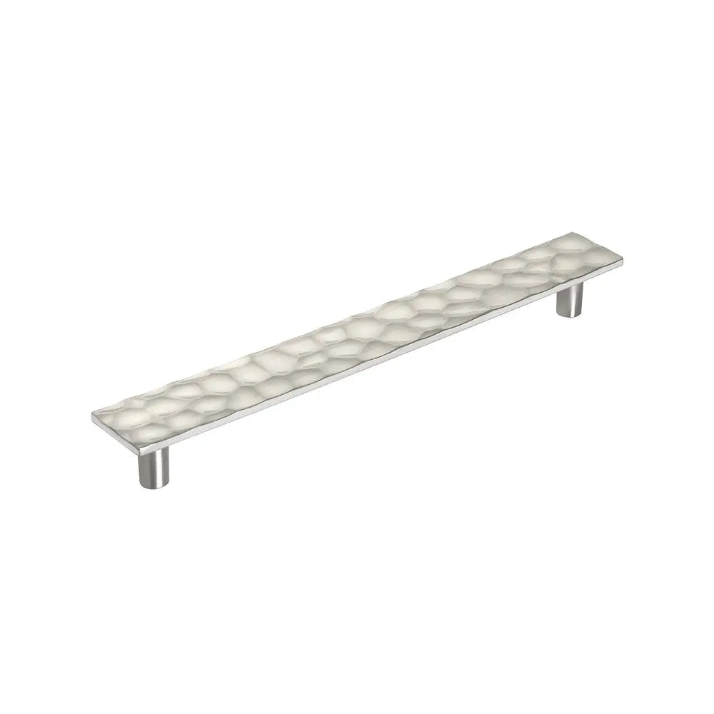 Amerock - Kamari Pulls - f37b6611-2d6d-4bc6-b2f5-33ecb1a36551-1000x1000.webp